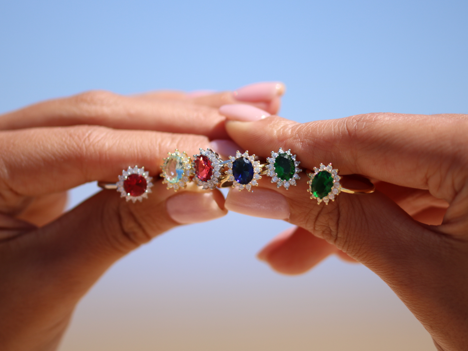 Discover the French jewellery brands FRANCECLAT INTERNATIONAL